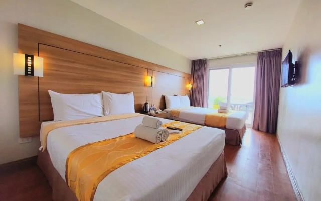 Tagaytay Hotel SixB