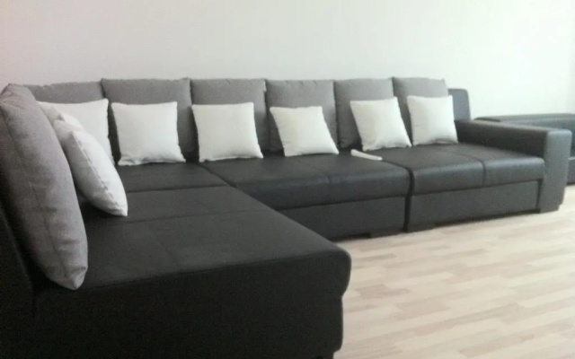 M.B.I. Apartments