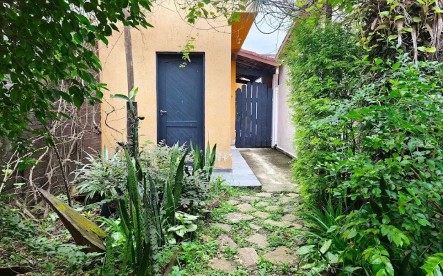 House With 2 BRs and Barbecue in Ubatuba Jao0368