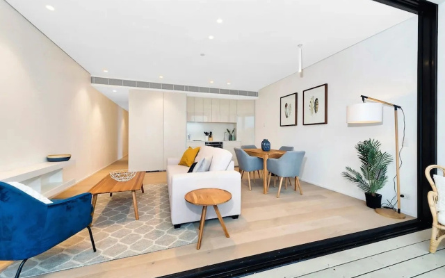 5-Star Lux in the Centre of Conveniences