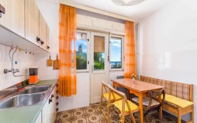 Apartment in Crikvenica 5215