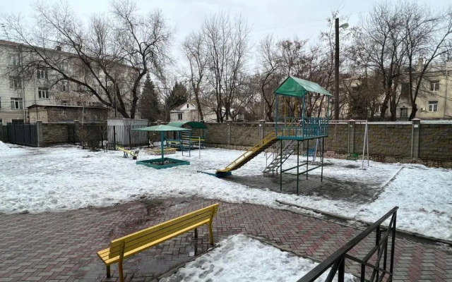 2-room apartment Umetalieva 84