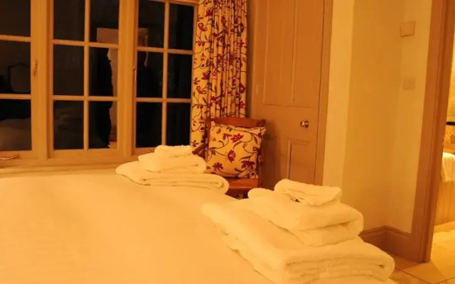 Thornton Manor
