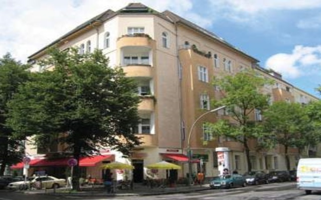 Отель Berlin City Lounge Германия, Берлин - отзывы, цены и фото номеров - забронировать отель Berlin City Lounge онлайн парковка