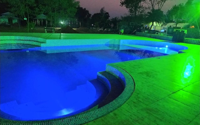 STAYMAKER Gharana Resort