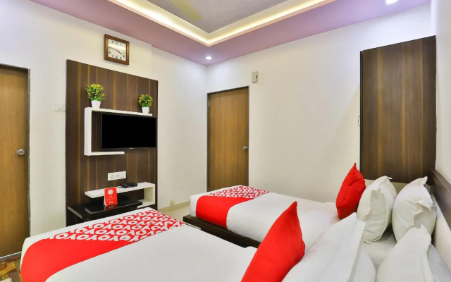 Hotel Navjivan by OYO Rooms