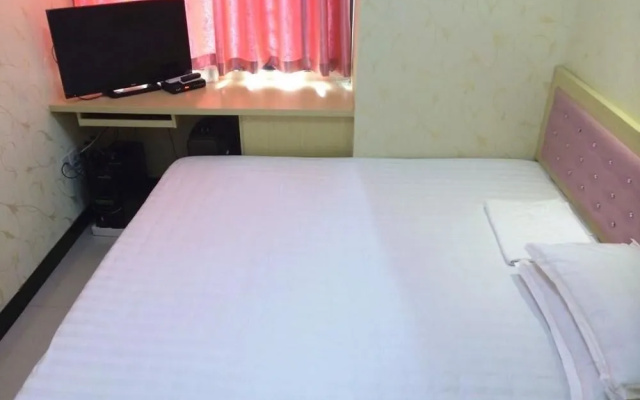 Jintaohong Taoyuan Hotel