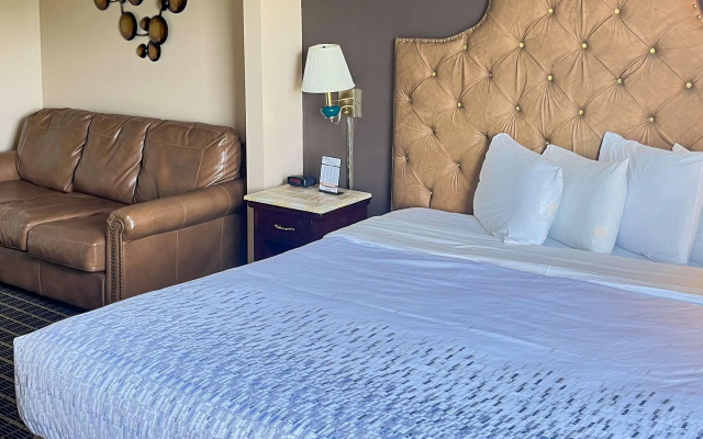 Comfort Inn & Suites Madison East Interstate I-90