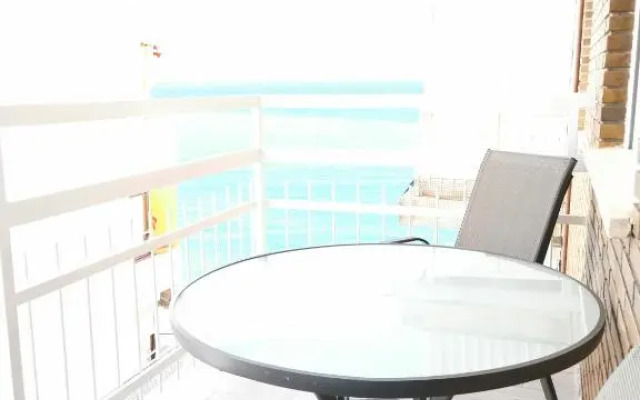 Beach front Esther 3 Villajoyosa