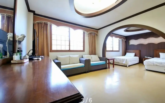 Gaeul Hotel