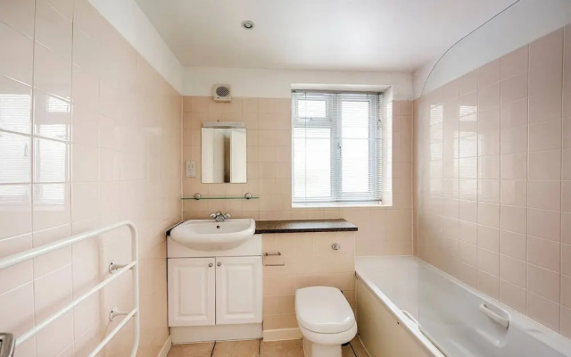 Modern Aircondition 2 Beds 2 Bath Victoria Station