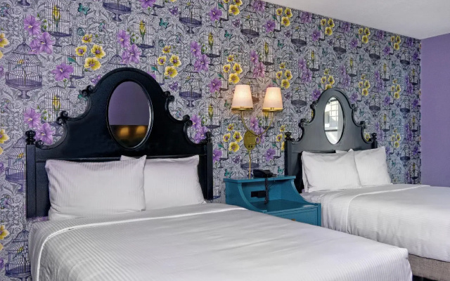 Hotel Fiona
