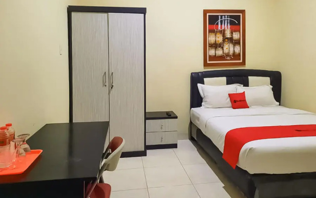 RedDoorz Near RS Setiabudi Medan(RedDoorz near RS Setiabudi Medan)