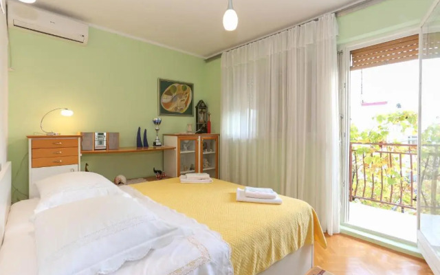2B Apartment