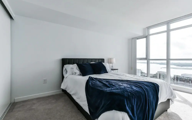 Toronto Suite Rentals - City Place