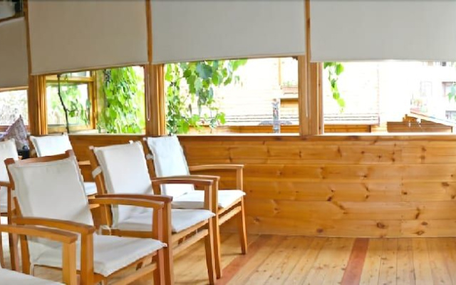 Kurfal Otel
