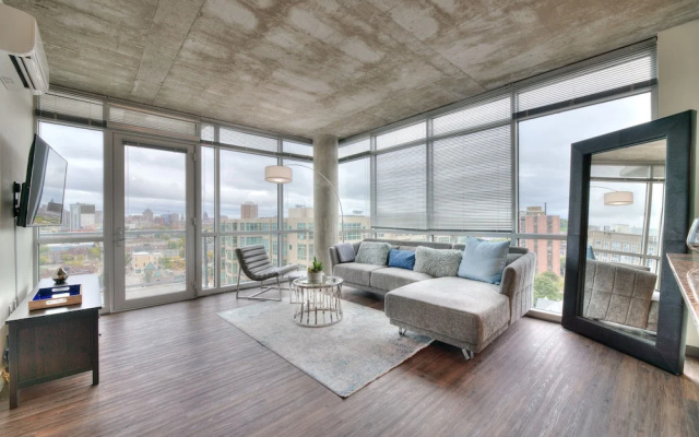 Lake Michigan Lux Apartments by Barsala