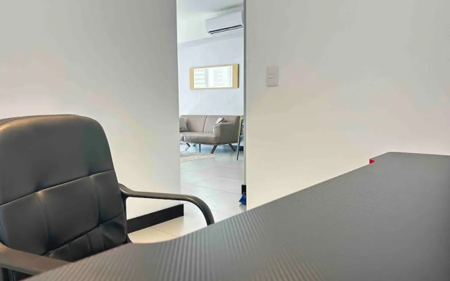 "studio on the 9th Floor"