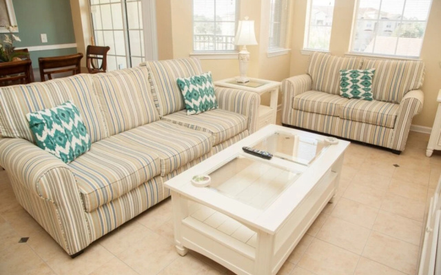 Terrace Ridge Three-bedroom
