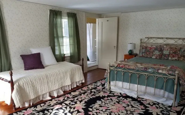Windflower Inn