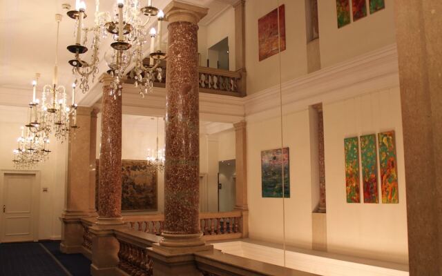 Отель Ambassador Hotel Австрия, Вена - - забронировать отель Ambassador Hotel, цены и фото номеров вид на фасад