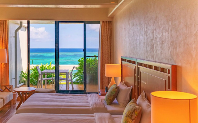 The Moon Beach Museum Resort
