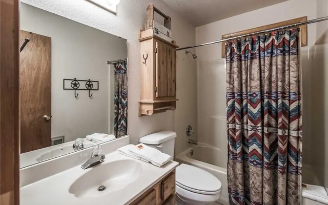 Breakaway Cabin - Three Bedroom Cabin