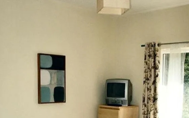 Ewenny Woods B&B