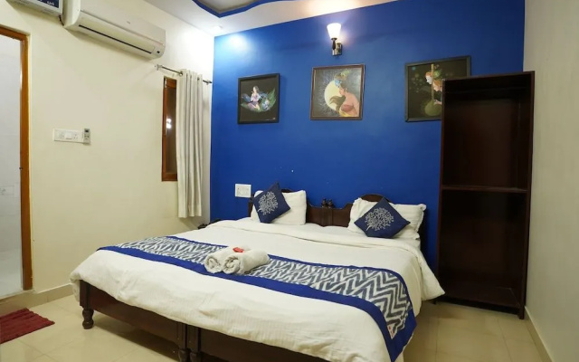 Gaji Hotel