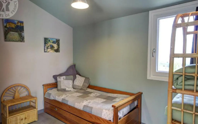 Gîte Genilac, 3 Pièces, 3 Personnes - Fr-1-496-114