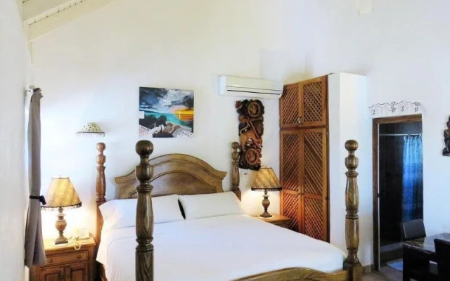 Negril Palm Beach Club