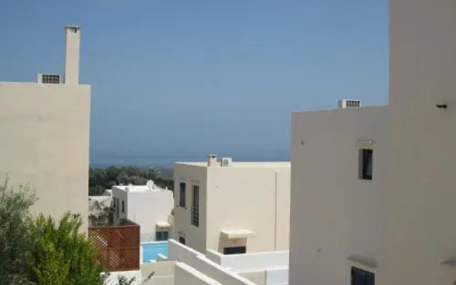 Plakoti Holiday Village