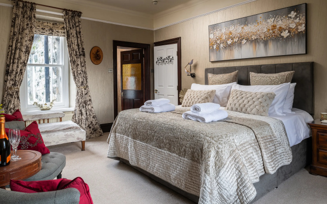 Afon Rhaiadr Country House