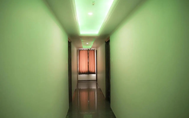 Hotel SLV Grand