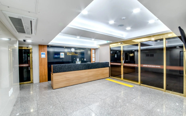 Sky Hill Hotel