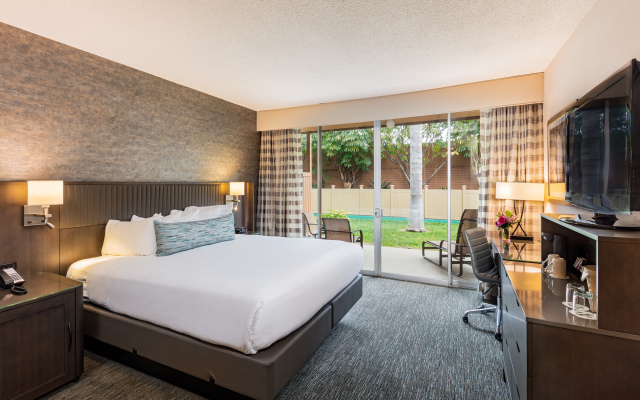 Handlery Hotel
