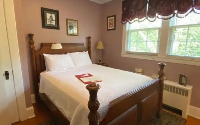 Historic Rosemont Manor