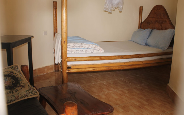 ShoeBill Safari Lodge