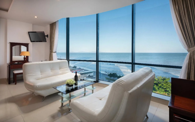 Corvin Hotel
