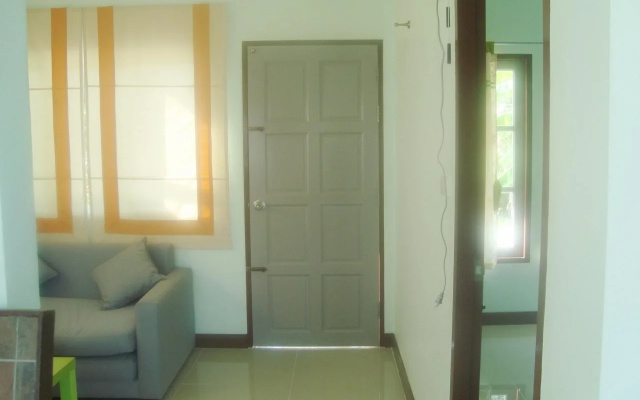 PS 35 Apartment