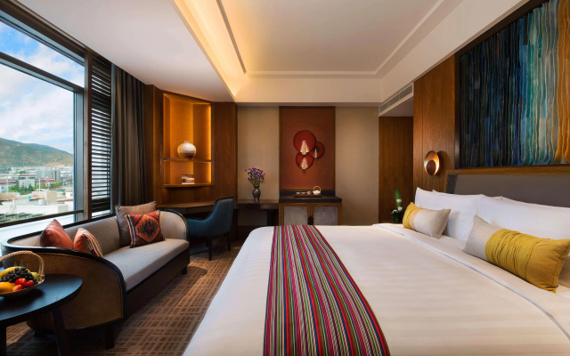 Shangri-La Resort, Shangri-La