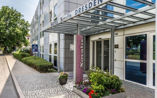 Hotel Novalis Dresden вид на фасад