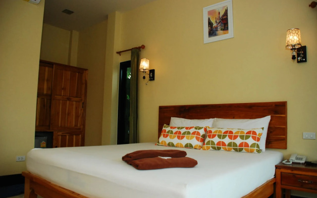 Tontan Resort Cha-Am