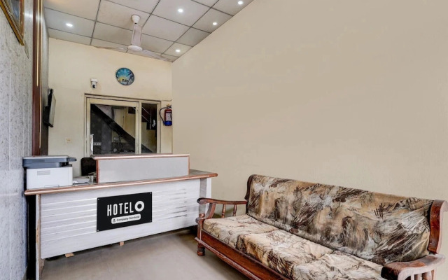 Saver Double Hotel O Sec 58 Hotel Alpha
