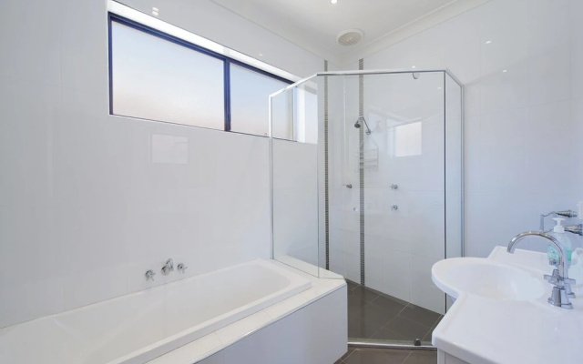 Shoal Bay Road, Bay Village, Unit 08, 47