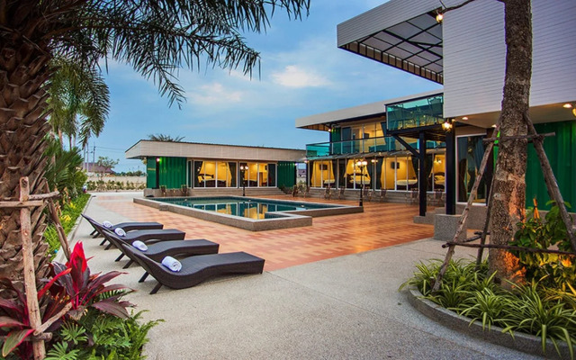 Royal Graces Pool Villas