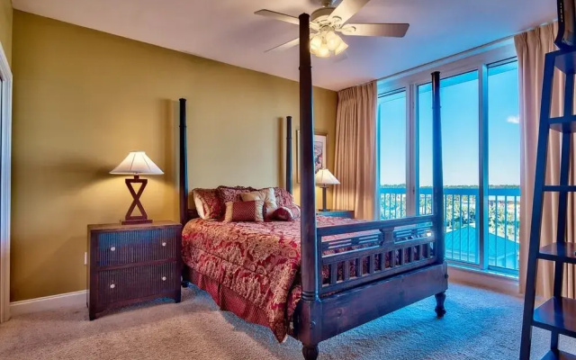 Silver Beach Towers