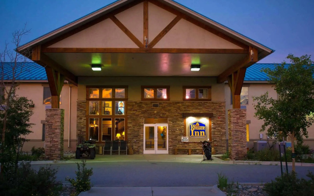 A Riverside Inn Travelodge by Wyndham