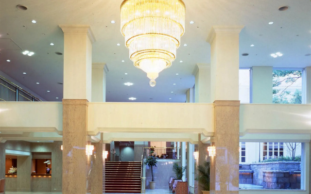 Takarazuka Hotel