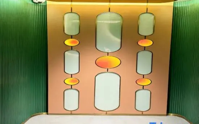 Orange Hotel (Jinan Daming Lake Store)
